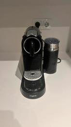 Nespresso Magimix koffiemachine met melkopschuimer, Witgoed en Apparatuur, Koffiezetapparaten, Ophalen, Gebruikt, Koffiemachine