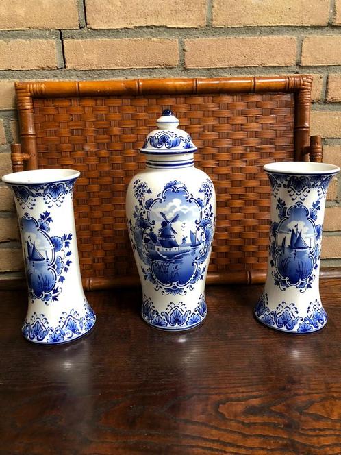 Delfts Blauw Kaststel – Decor 1803 – Regina stijl, Antiek en Kunst, Antiek | Vazen, Ophalen of Verzenden