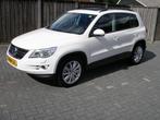 Volkswagen Tiguan 2.0 147KW 4MOTION LEER  CLIMA  PANORAMADAK, Euro 5, Zwart, 4 cilinders, 1984 cc