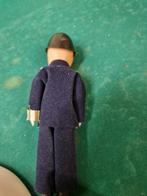 pop londen bobby vintage, jaren 70, Verzamelen, Poppen, Ophalen of Verzenden, 'T Olde Gre-j, Info@toldegrej.nl, Endepoelstraat 20f Didam