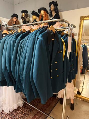 Uniform ,fanfare jassen in alle maten beschikbaar voor biedingen