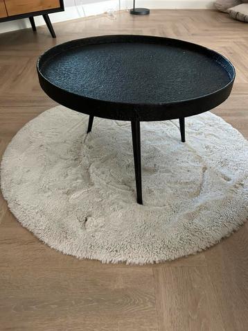 Salontafel zwart rond beschikbaar voor biedingen