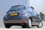 Toyota Yaris 1.5 Full Hybrid Aspiration / ECC / Camera / Cru, Auto's, Toyota, Euro 5, Gebruikt, Zwart, 4 cilinders