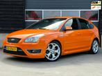 Ford Focus 2.5-20V ST 226PK 5-Deurs Oranje Airco Cruise, 65 €/maand, Gebruikt, Overige kleuren, 1337 kg