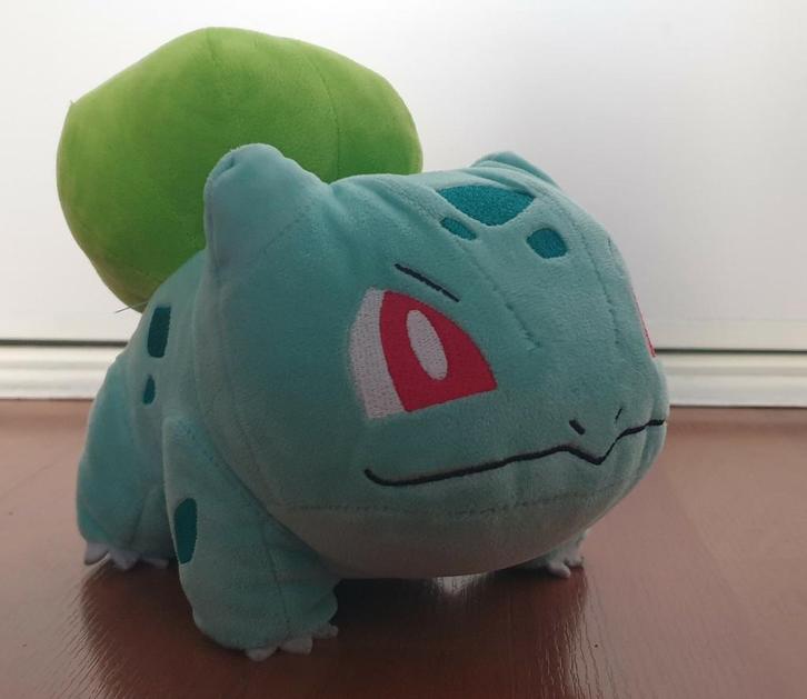 Boti Bulbasaur - Knuffel 24 cm - Pokemon Knuffel, Kinderen en Baby's, Speelgoed | Knuffels en Pluche, Zo goed als nieuw, Overige typen
