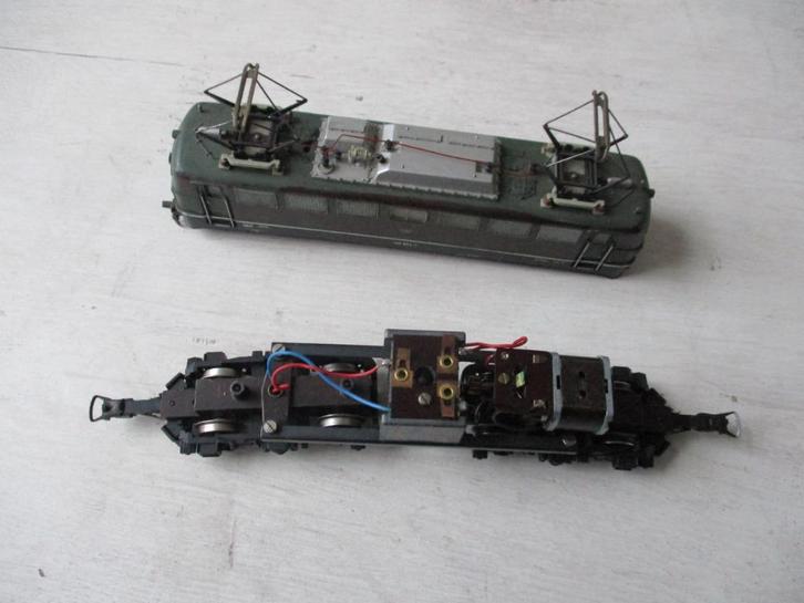 Trix E-lok 140 854-1 no 28020, Hobby en Vrije tijd, Modeltreinen | H0, Gebruikt, Locomotief, Gelijkstroom, Trix, Ophalen