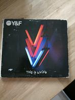 CD Hillsong young & free - This is living, Gospel, Gebruikt, Ophalen of Verzenden