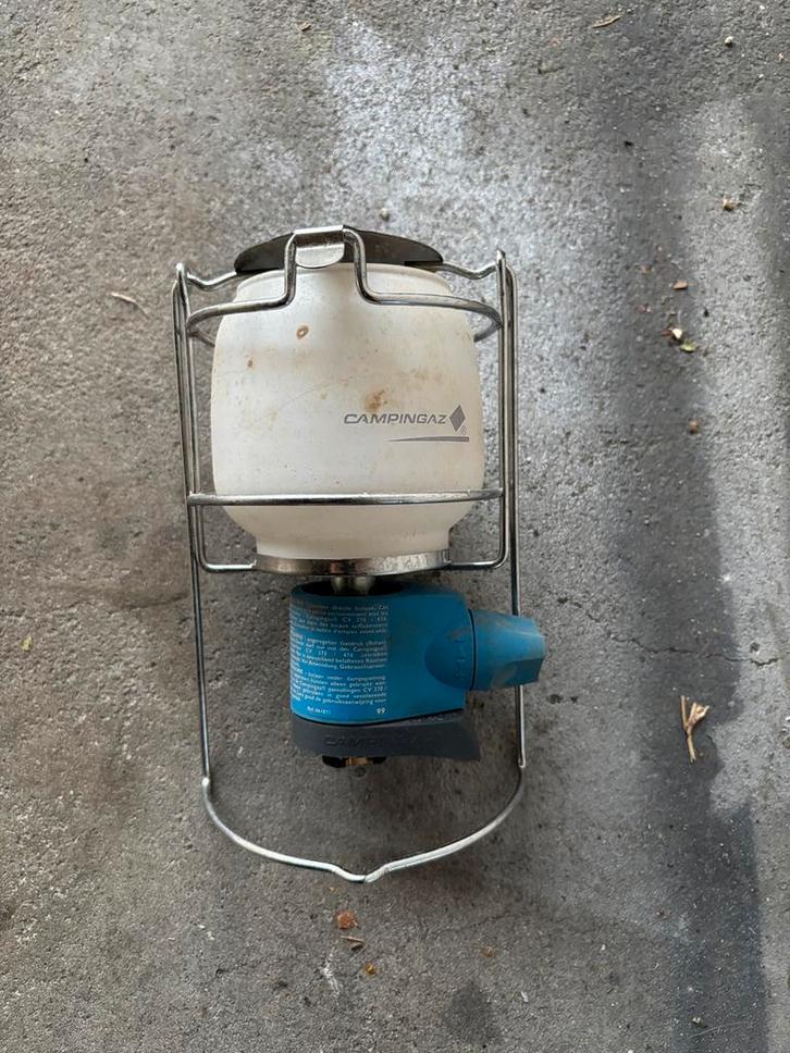 Camping Gaz Lamp - Ideaal voor Kamperen!, Caravans en Kamperen, Kampeeraccessoires, Gebruikt, Ophalen