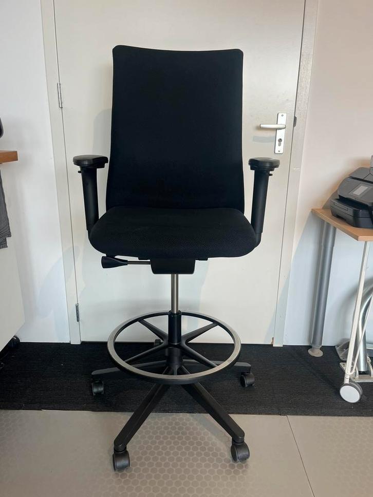 Comforto 39 hoge bureaustoel deskstoel, balie, kassastoel,, Huis en Inrichting, Bureaustoelen, Gebruikt, Bureaustoel, Zwart, Ergonomisch