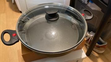 Pan non-induction (only pick up around postcode 1102MX) beschikbaar voor biedingen