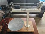 oude ( winkel) weegschaal, Witgoed en Apparatuur, Weegschalen, Winkelweegschaal, 1 tot 500 gram, Ophalen of Verzenden, Gebruikt