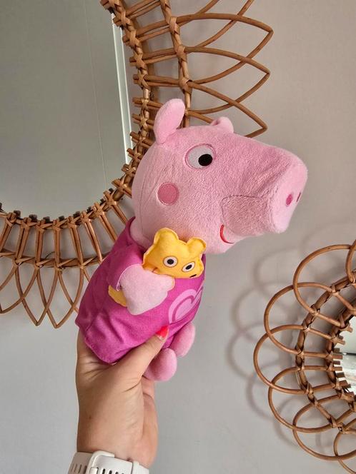 Peppa Pig Knuffel met Vriendje - Zo Goed Als Nieuw, Kinderen en Baby's, Speelgoed | Knuffels en Pluche, Zo goed als nieuw, Overige typen