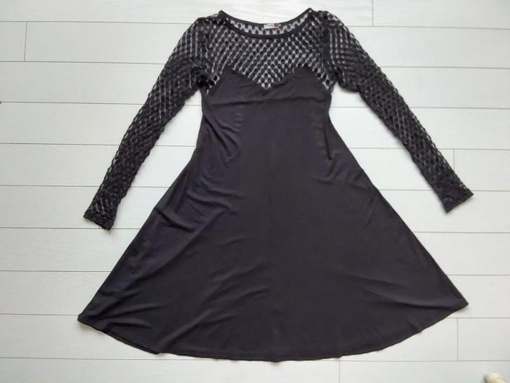 PepperZ maat M zwarte jurk kant feestjurk, Kleding | Dames, Jurken, Zo goed als nieuw, Maat 38/40 (M), Zwart, Boven de knie, Ophalen of Verzenden