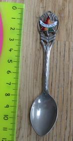 Opengewerkt theelepeltje Waterloo ontario canada souvenir, Ophalen of Verzenden, Zo goed als nieuw, Metaal, Bestek