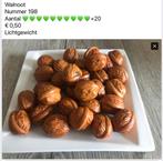 Div decoratie nep pindas en noten , pinda noot, Ophalen, Nieuw