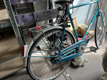 Fietsen Batavus - opknappers beschikbaar voor biedingen