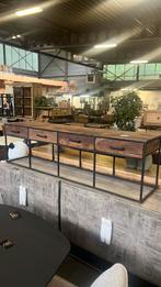 Tv meubel industriël (outlet), Ophalen, Zo goed als nieuw