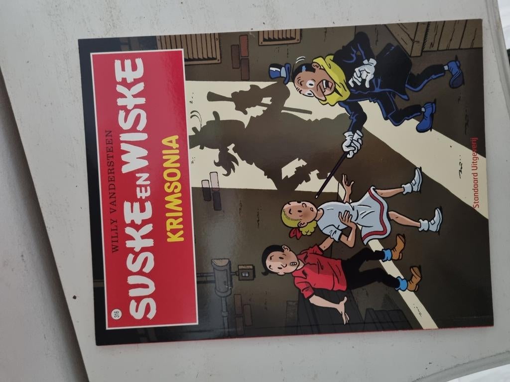Strip Suske en Wiske Krimsonia bijna gratis, Boeken, Stripboeken, Eén stripboek, Ophalen of Verzenden, Zo goed als nieuw