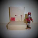 oud houten Duits notenkraker pop kerst miniaturen poppenhuis, Diversen, Kerst, Verzenden