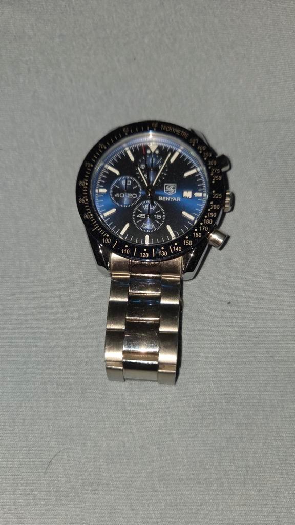 Mooi Benyar herenhorloge, Sieraden, Tassen en Uiterlijk, Horloges | Heren, Zo goed als nieuw, Polshorloge, Overige merken, Staal