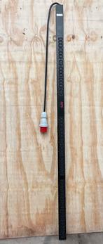 APC Rack PDU 16A – 42x C13 / 6x C19 – Server Stroomverdeler, Ophalen, Zo goed als nieuw