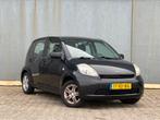 Daihatsu Sirion 1.0 Zwart | NAP | ELEK. PAKKET, Auto's, Daihatsu, Voorwielaandrijving, Euro 5, Stof, Zwart