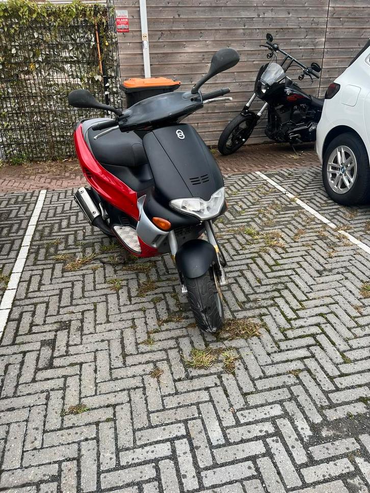 Gilera runner 180cc ORIGINEEL, Fietsen en Brommers, Scooters | Overige merken, Zo goed als nieuw, Benzine, Ophalen