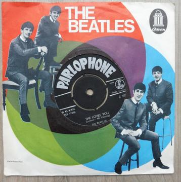 Single: The Beatles She Loves You / I'll Get You . Odeon beschikbaar voor biedingen