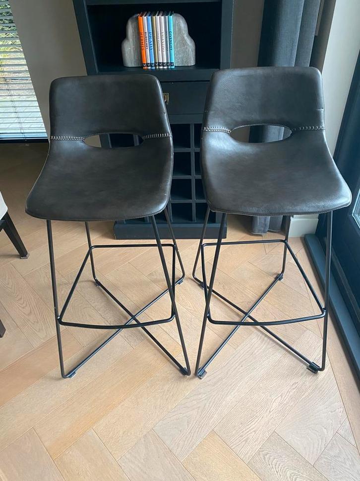 Super mooie leren barkrukken, Huis en Inrichting, Barkrukken, Zo goed als nieuw, 60 tot 90 cm, 2 krukken, Ophalen of Verzenden