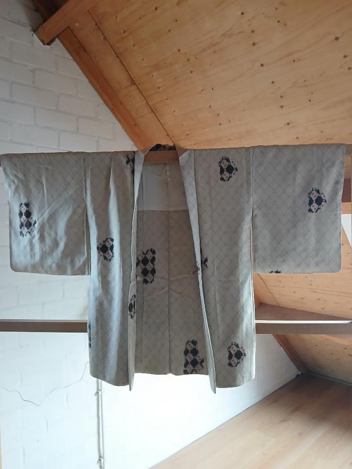 Traditionele Japanse Kimono jasje haori white, Antiek en Kunst, Antiek | Kleding en Accessoires, Ophalen of Verzenden