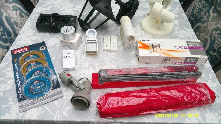 Garage verkoop, Diversen, Rommelmarktspullen, Zo goed als nieuw, Ophalen of Verzenden