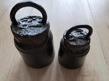 2 mooie krukgewichten beschikbaar voor biedingen