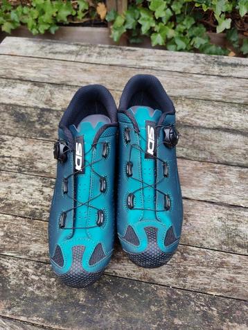Sidi mtb schoen mt44 beschikbaar voor biedingen