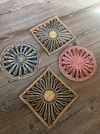 4 x vintage jaren 70 pannen onderzetters vierkant / rond, Huis en Inrichting, Woonaccessoires | Onderzetters, Ophalen, Gebruikt