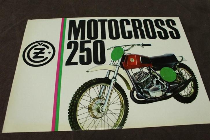 CZ 250 Motocross, Motoren, Handleidingen en Instructieboekjes, Overige merken, Ophalen of Verzenden