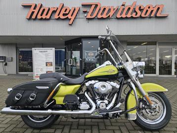 Harley-Davidson FLHRC Road King Classic 103 (bj 2011) beschikbaar voor biedingen