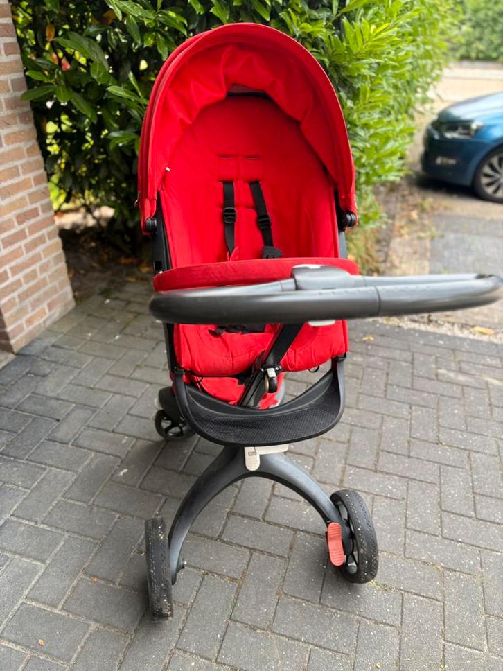 Stokke kinderwagen Stokke Xplory Ruby Red, Kinderen en Baby's, Kinderwagens en Combinaties, Zo goed als nieuw, Overige merken