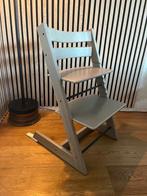 Stokke tripp trapp greywash met babyset zgan, Ophalen, Zo goed als nieuw, Meegroeistoel