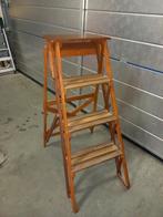 Antiek trappetje, Antiek en Kunst, Antiek | Gereedschap en Instrumenten, Ophalen