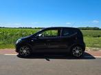 Volkswagen up! 1.0 55KW AUT 2012 Zwart, Auto's, Voorwielaandrijving, 74 pk, Up!, 840 kg