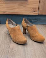 Unisa Okergele Suede Muiltjes Hakken Maat 39, Geel, Unisa, Gedragen, Sandalen of Muiltjes