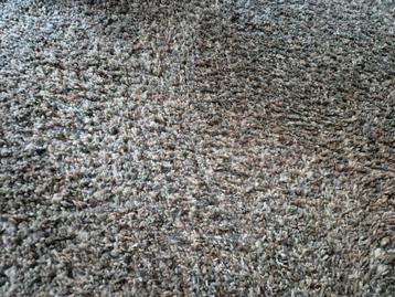 Nette vloerkleed 140x200 beschikbaar voor biedingen