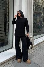 Zwarte trui en broek set - One Size, Kleding | Dames, Nieuw, Ophalen of Verzenden