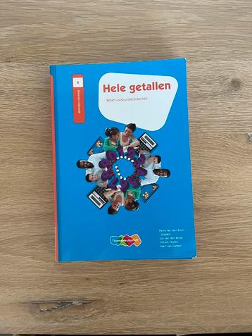 Jos van den Bergh - Hele getallen beschikbaar voor biedingen