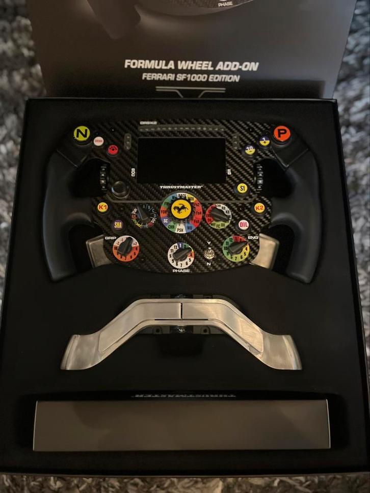 Volledige set F1 stuur, servobase en pedalen, Spelcomputers en Games, Spelcomputers | Overige Accessoires, Zo goed als nieuw, Ophalen of Verzenden