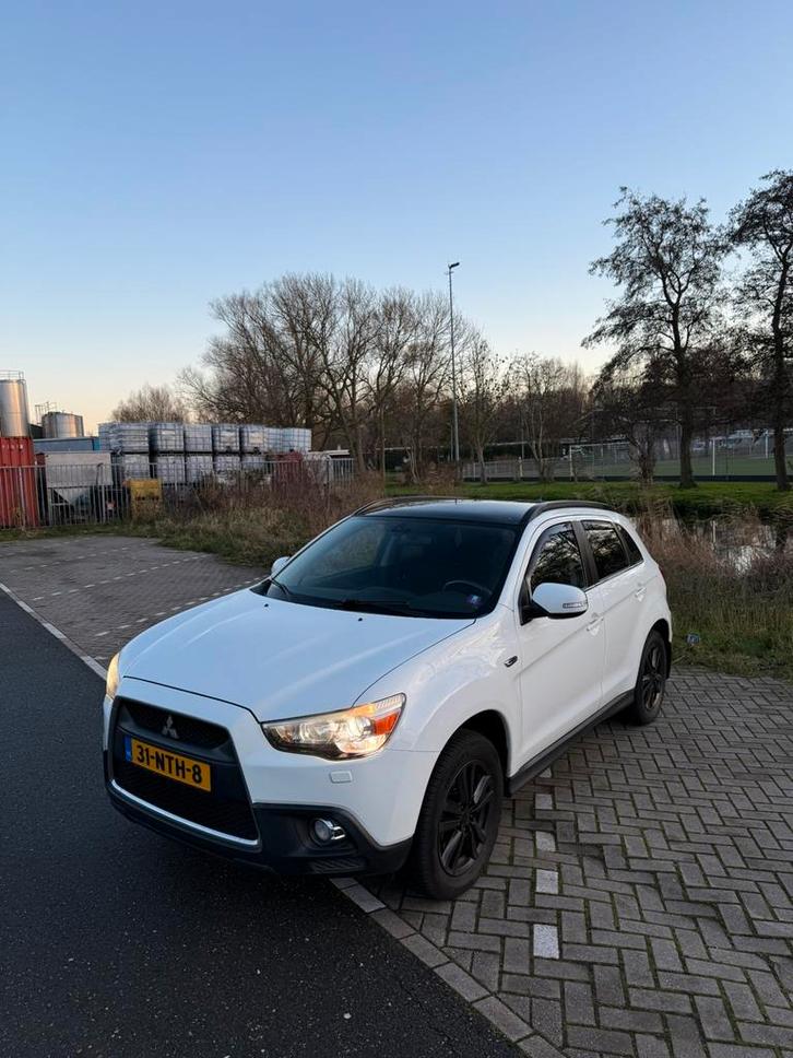Mitsubishi ASX 1.6 86KW 2010 Wit, Auto's, Mitsubishi, Particulier, ASX, Benzine, B, SUV of Terreinwagen, Handgeschakeld, Origineel Nederlands