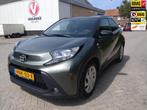 Toyota Aygo X 1.0 VVT-i S-CVT first, 12 maanden, Stof, Gebruikt, 4 stoelen