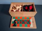 Staunton vintage schaakstukken palmhout met vilt, Ophalen of Verzenden, Zo goed als nieuw