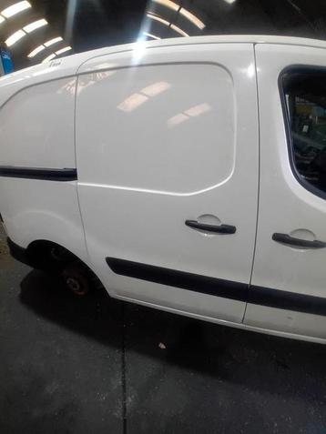 Rechter schuifdeur voor een Peugeot Partner bj.2014  beschikbaar voor biedingen