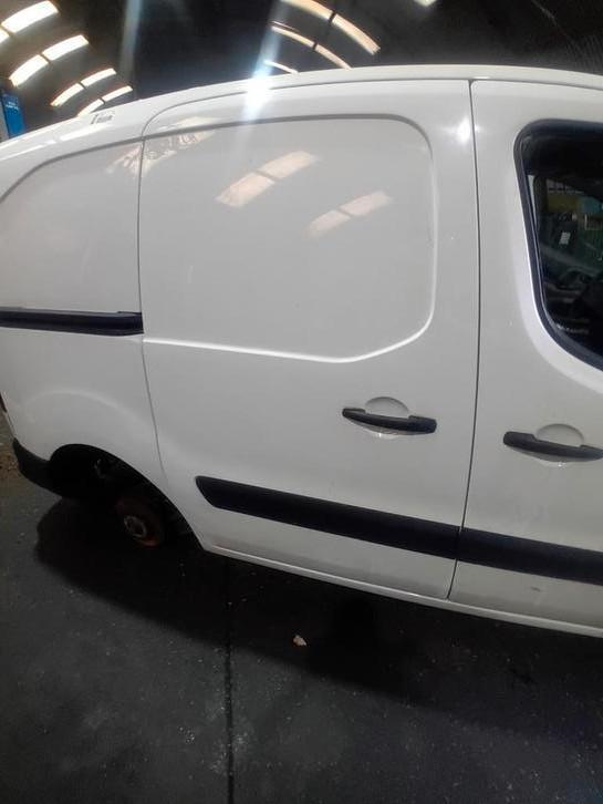 Rechter schuifdeur voor een Peugeot Partner bj.2014, Auto diversen, Overige Auto diversen, Ophalen